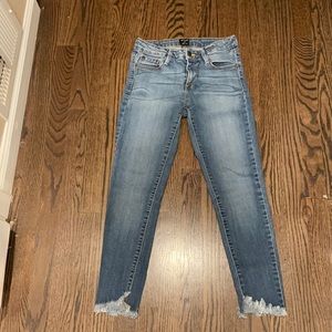 JUST BLACK DISTRESSED HEM JEANS